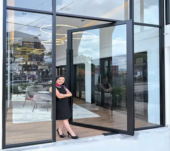 toughened-glass-footer-image-1.jpg